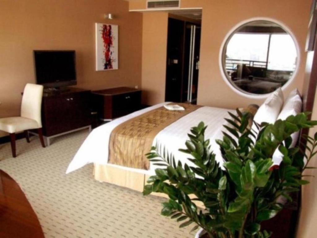 Qingdao Blue Horizon Hotel Laoshan Extérieur photo