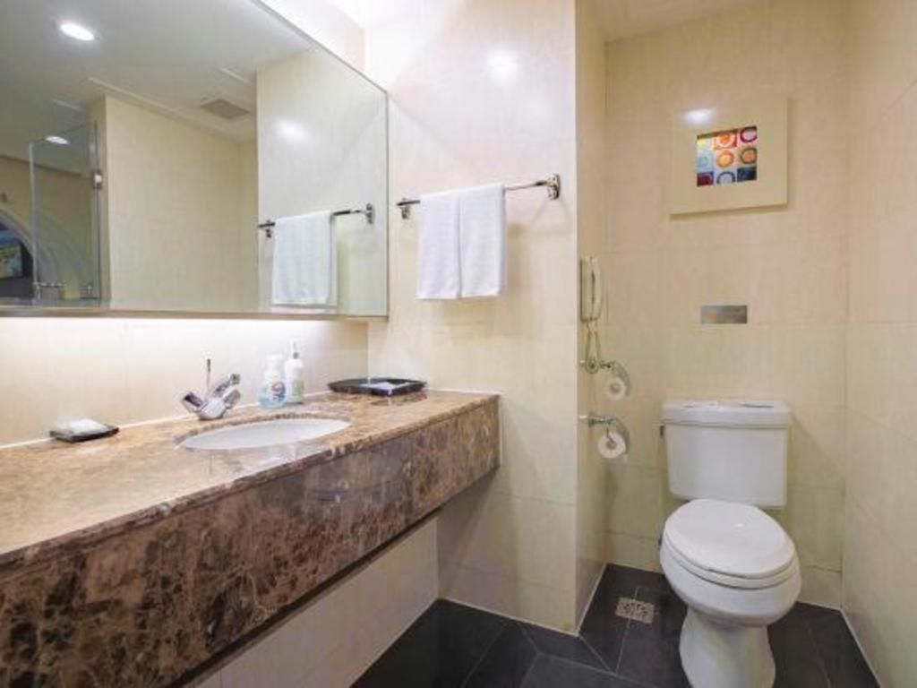 Qingdao Blue Horizon Hotel Laoshan Extérieur photo