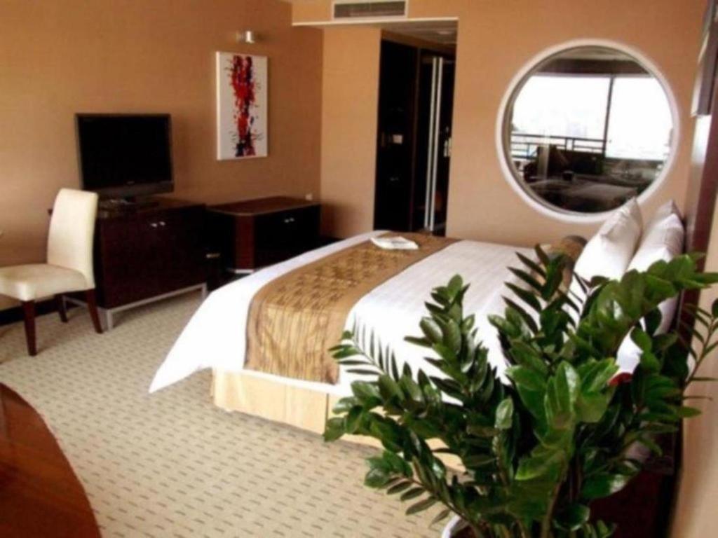 Qingdao Blue Horizon Hotel Laoshan Extérieur photo